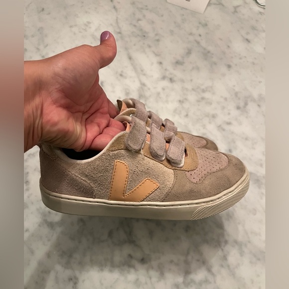 KIDS VEJA SNEAKERS - Picture 10 of 10
